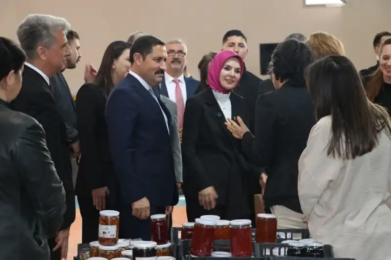 Aile Ve Sosyal Hizmetler Bakanı Göktaş, Hatay'da Ziyaretlerde Bulundu