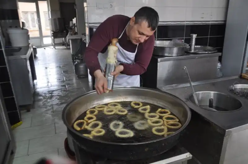 Ramazan Bereketi: Tatlıcılarda Yoğunluk Arttı