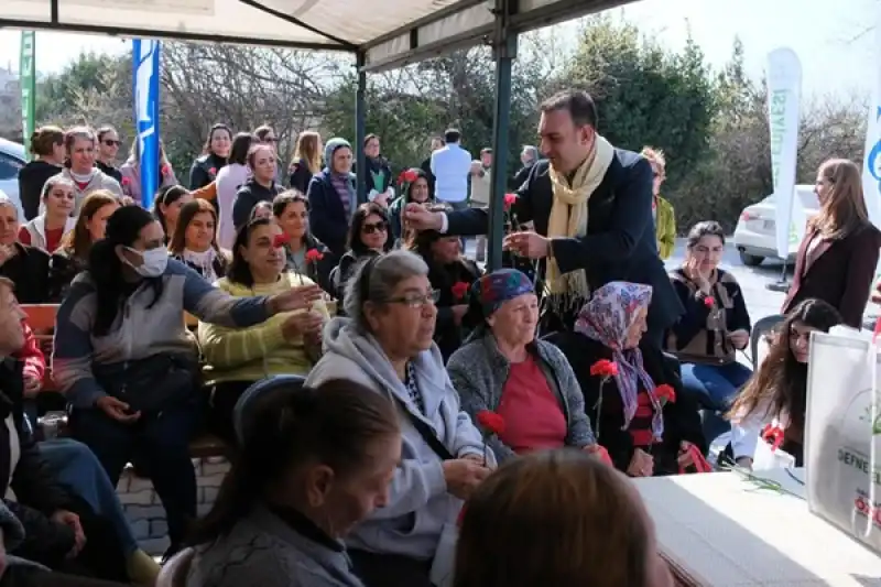 8 Mart Dünya Kadınlar Günü 'Koza Evinde' Kutlandı 