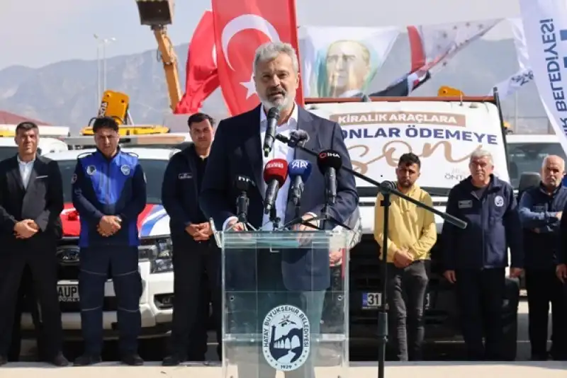 Hatay'ın Yeniden Doğuşunun Sembolü: 1000 Yeni Araçlarla Büyükşehir, Yola çıktı