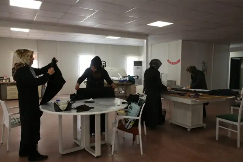 Meslek Edinen Depremzede Kadınların El Emeği ürünleri Yurt Dışına Da Pazarlanacak