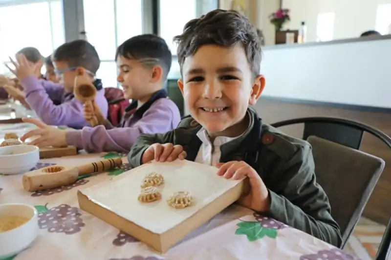 HBB’den çocuklara Kömbe Atölyesi