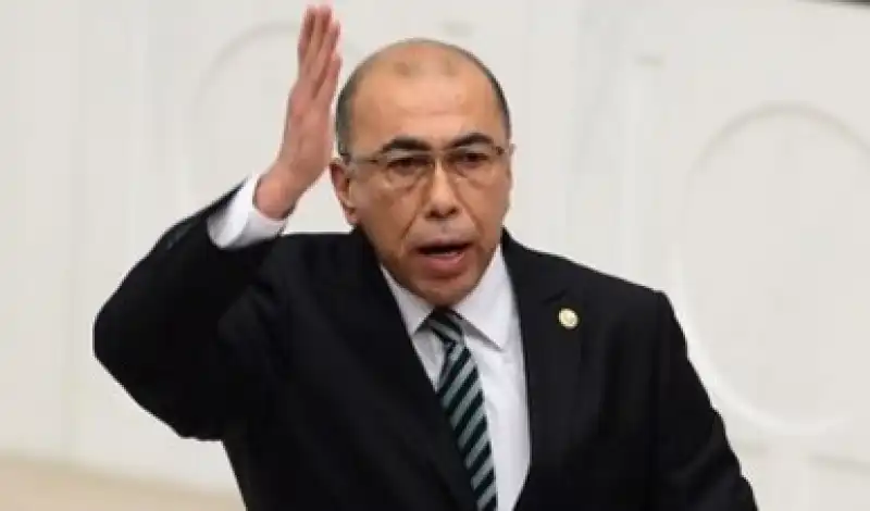Çirkin: Milletin Kimliğine Parlamento Karar Veremez