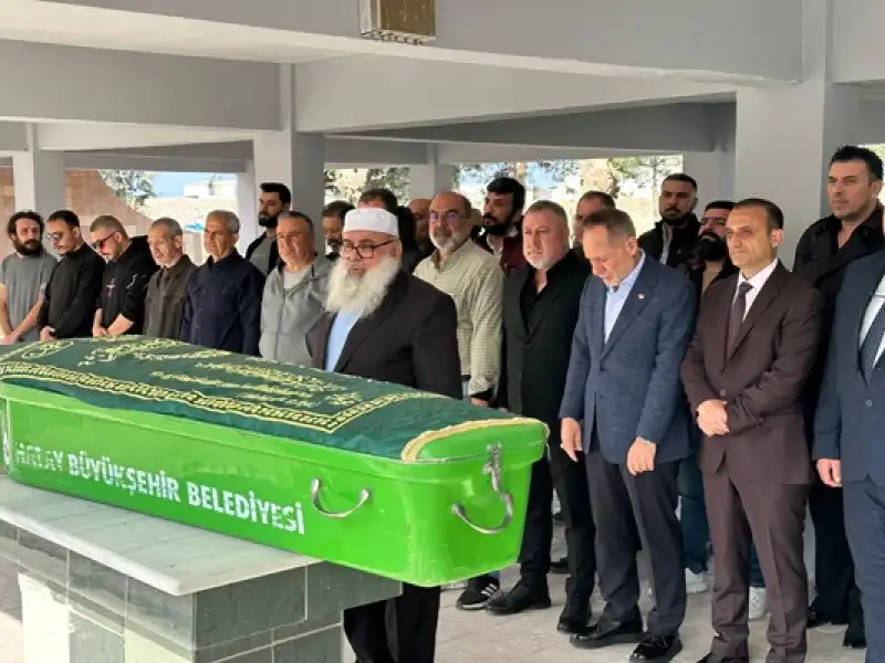 İGC Başkanı Atar’ın Kayınbabası Toprağa Verildi