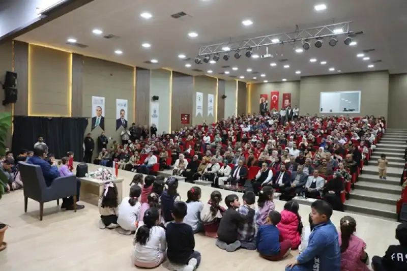 Altınözü’nde Hayati İnanç Söyleşisi