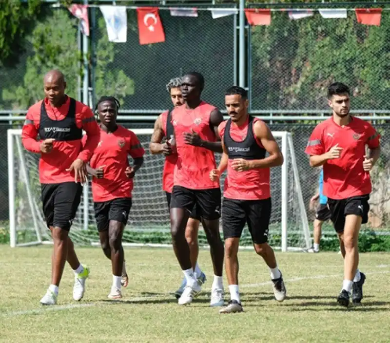 Rıza Hoca Hiç Ümitlenmesin, O’nu Üzeceğiz!