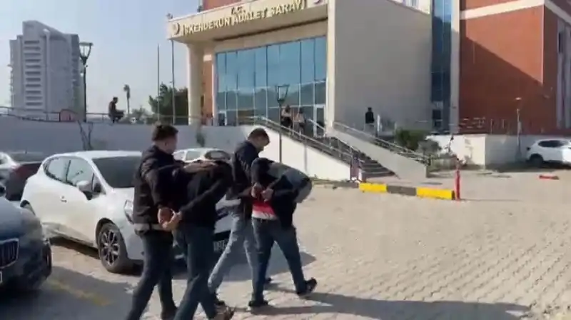 İskenderun Eski HATSU Binasını Kundaklayan Şüpheli Yakalandı 