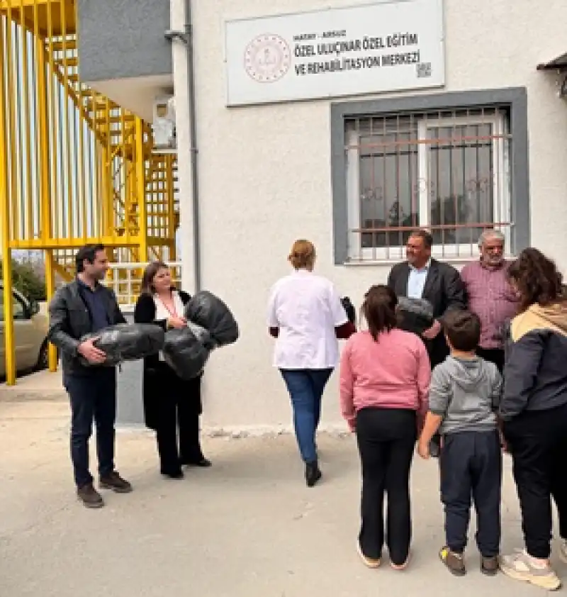 Özel Bireylere Sevgi Dolu Dokunuş Uluçınar Rehabilitasyon’a Ulaştı 