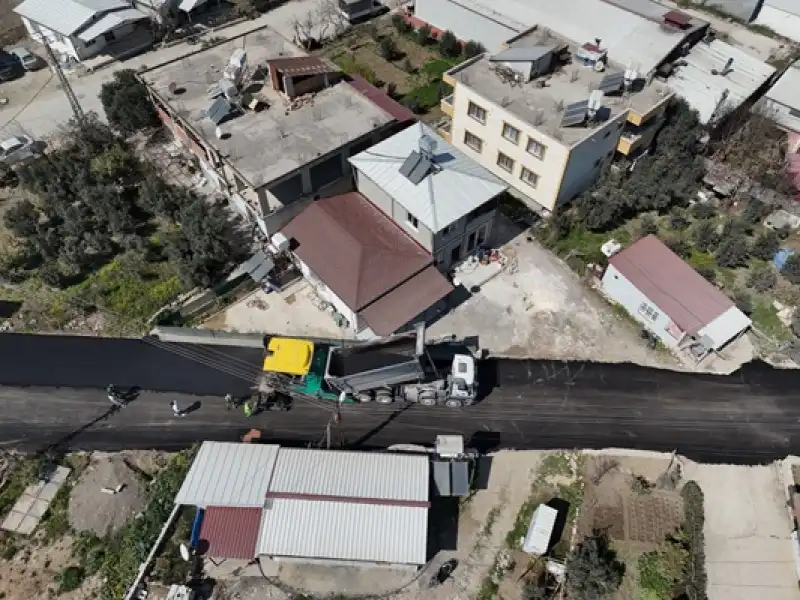 HBB, Antakya Güzelburç Mahallesi’nde Prestij Caddesine Asfalt