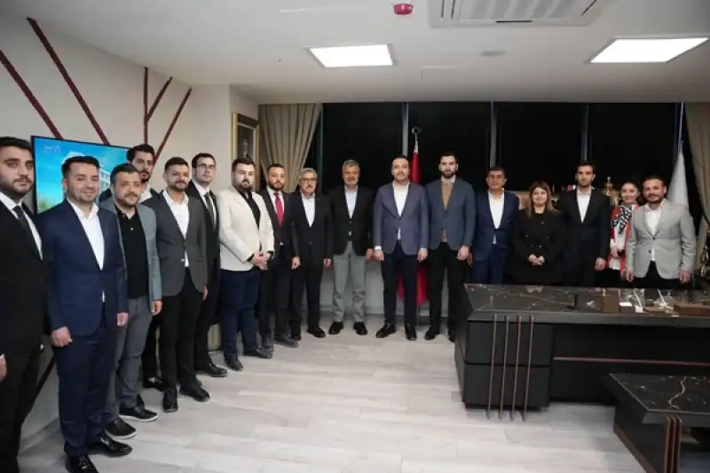 Gençlik Kolları Genel Başkanı İbiş’ten Başkan Öntürk’e Ziyaret