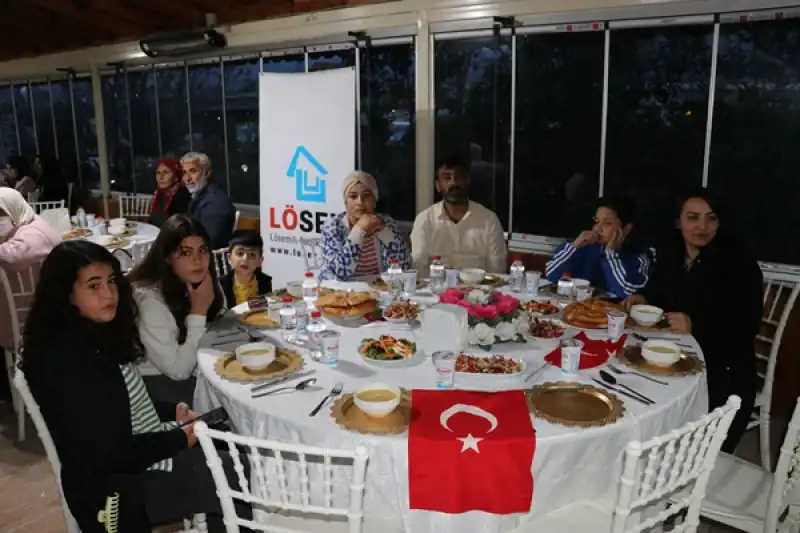 Hatay'da Geleneksel LÖSEV Iftar Programı Düzenlendi