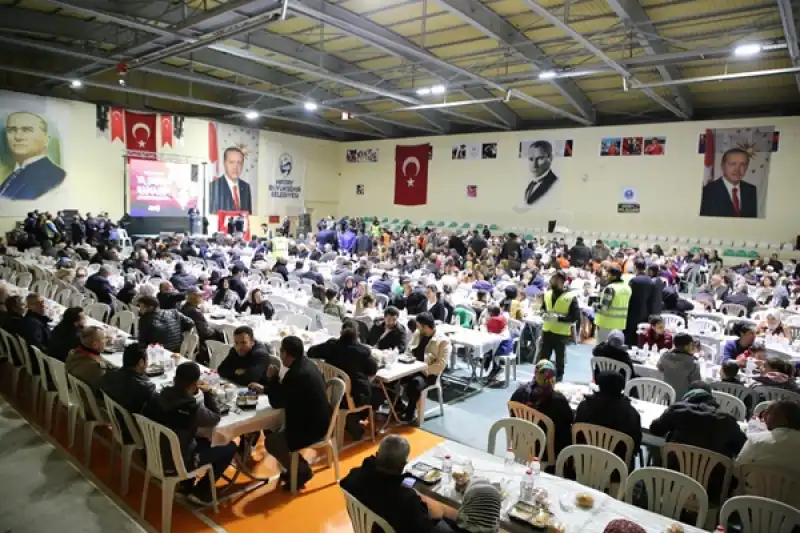 HBB Başkanı Öntürk, Erzinli Hemşerileriyle Iftarda Buluştu