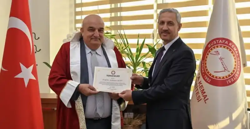 MKÜ Mimarlık Fakültesinde Devir Teslim