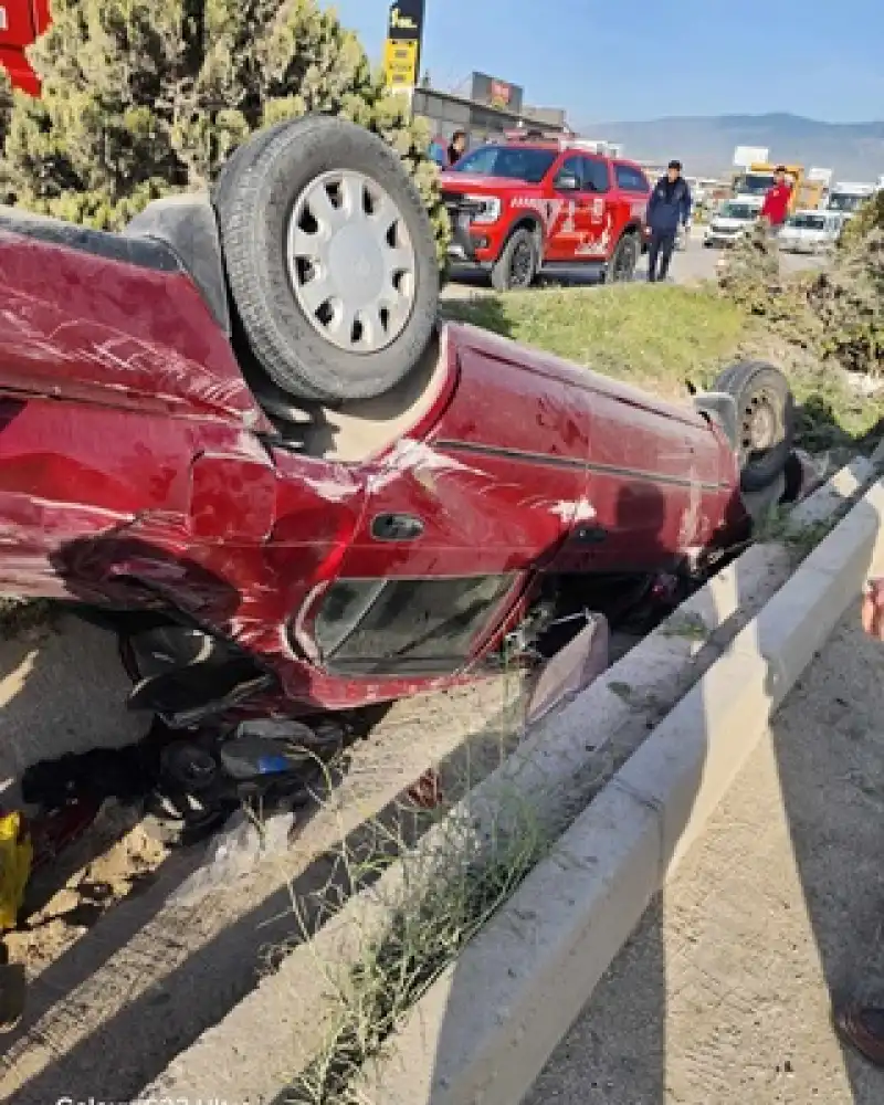 Antakya’da Trafik Kazası: İki Kişi Yaralandı!