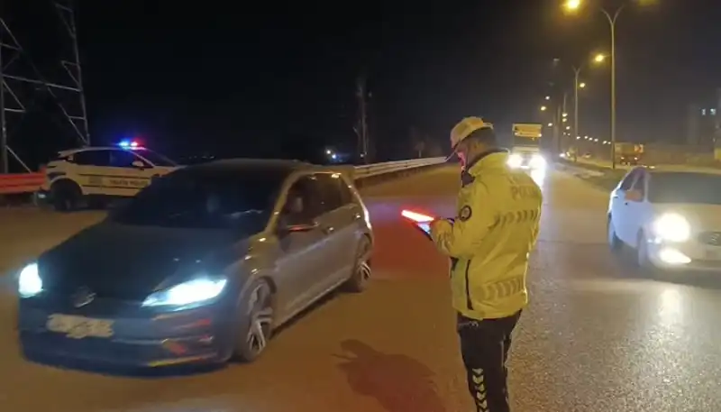 Hatay'da Ramazan Bayramı öncesi Dron Destekli Trafik Denetimleri Yapıldı