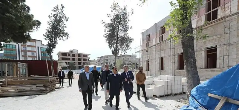 Tarihi Hatay Valilik Binası’nda Restorasyon Çalışmaları Sürüyor