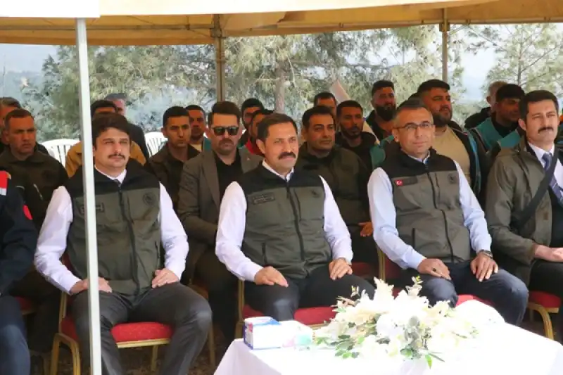 Hatay'da 1000 Fıstık çamı Fidanı Toprakla Buluşturuldu