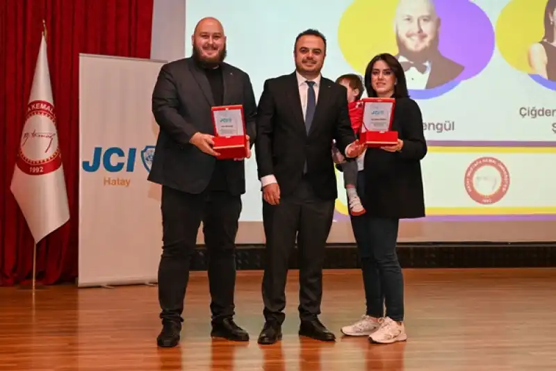 İş Dünyası Sohbetleri: Liderlik Ve Yapay Zeka Konuşuldu