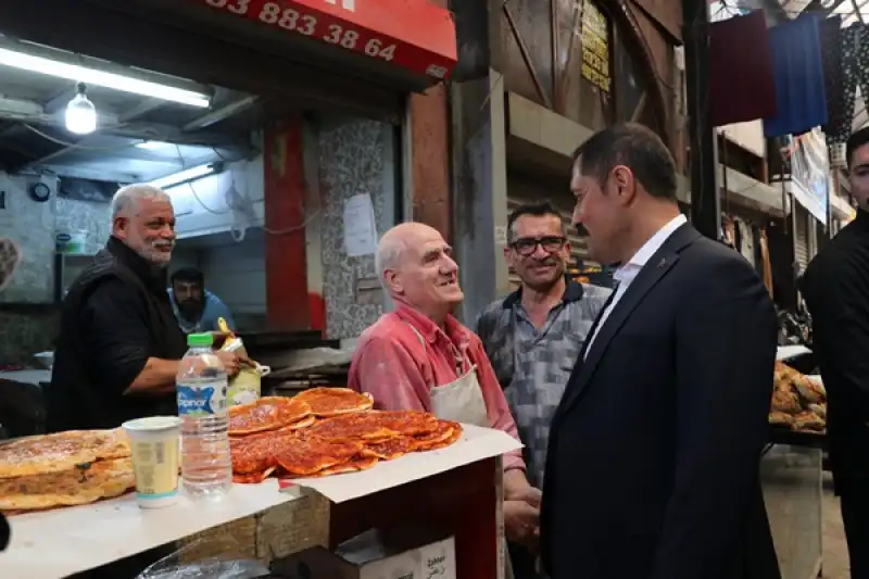 Hatay Valisi Mustafa Masatlı, Tarihi Uzun Çarşı Esnafıyla Bayramlaştı