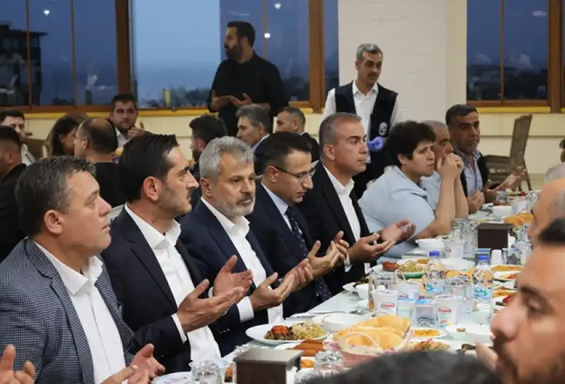 HBB’nin Kardeşlik Sofrası Kırıkhan’da Kuruldu  