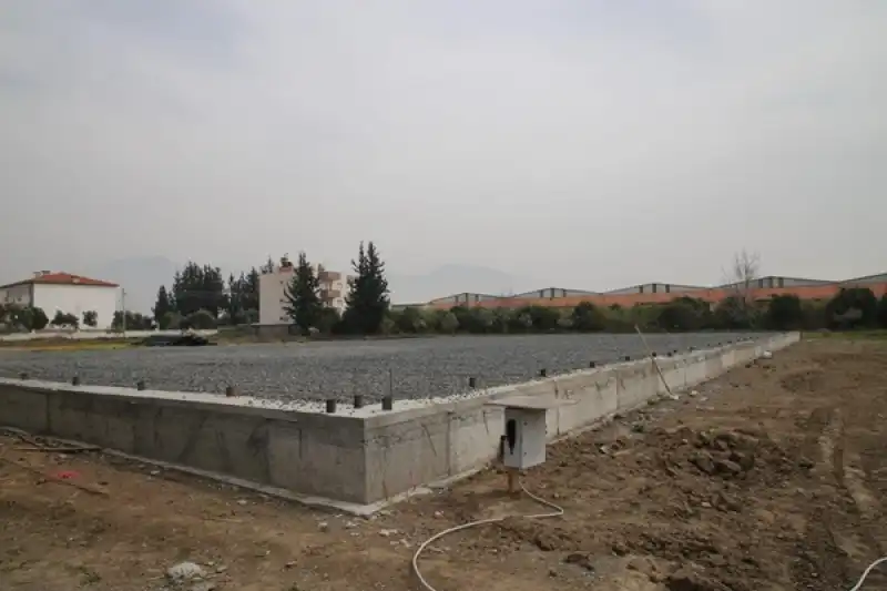 HBB, Dörtyol’da “modern Halı Saha Projesini” Hayata Geçirdi