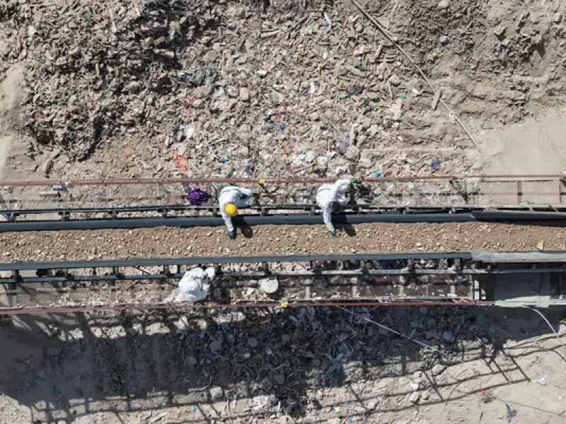 Deprem Enkazı, Insan Sağlığı Ve çevre Hassasiyetiyle Geri Dönüştürülüyor