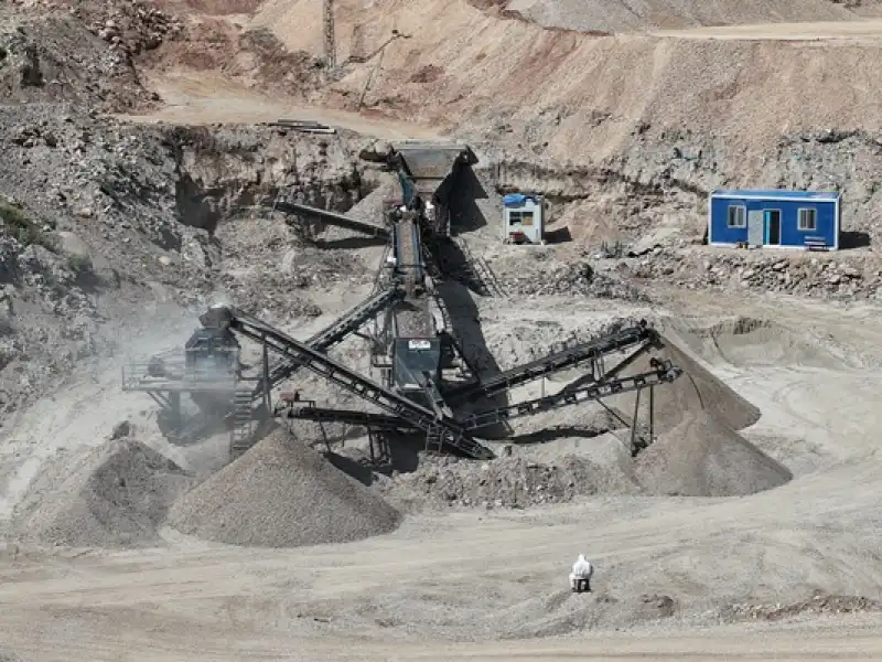 Deprem Enkazı, Insan Sağlığı Ve çevre Hassasiyetiyle Geri Dönüştürülüyor