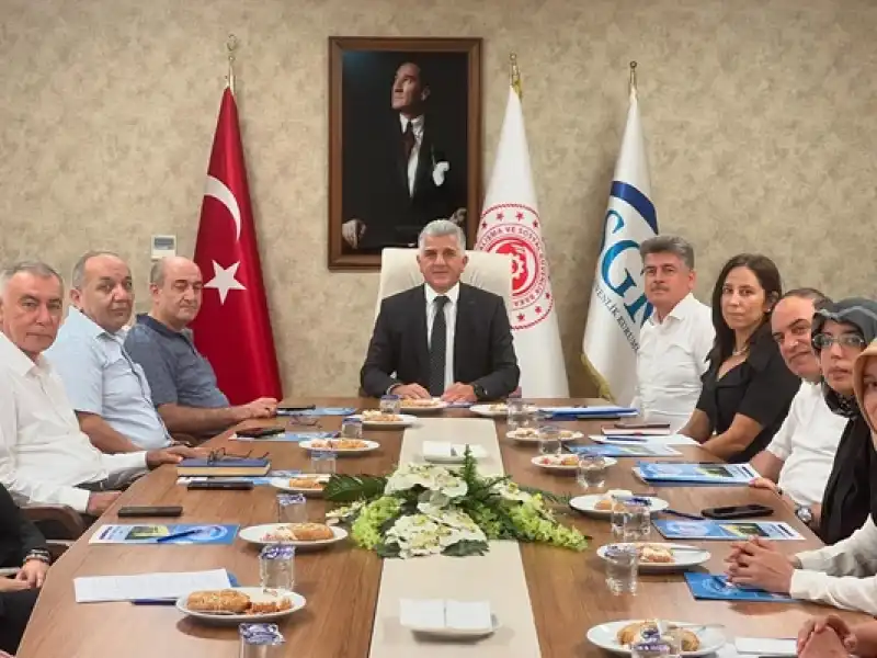 Hamit Bal: Emeklilerimizin Bayram İkramiyesi Fark Ödemeleri 3 Nisan'da Başlıyor