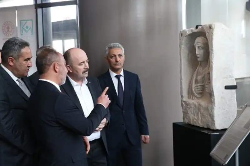 Zeugma Mozaik Müzesi'ndeki 51 Eser Hatay'da Sergilendi 