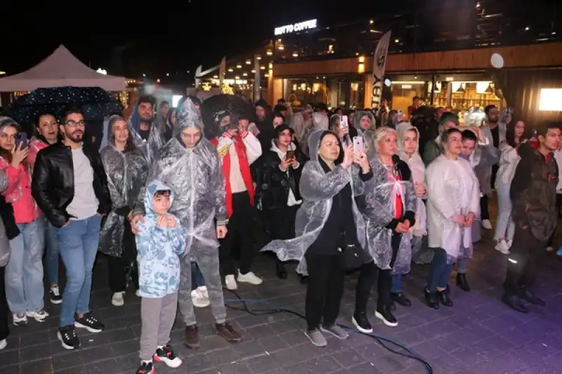 Homeland Müzik Grubu Hatay'da Konser Verdi