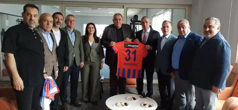 TFF Başkanı Hacıosmanoğlu’ndan İskenderunspor’a Ziyaret