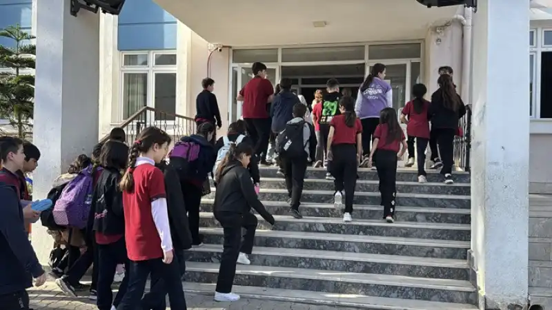 Hatay Da Ikinci Ara Tatil Sonrası Ders Zili çaldı