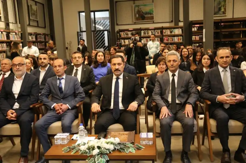 Hatay'da Müzeden Dönüştürülen Kütüphanede En çok Kitap Okuyanlar ödüllendirildi 