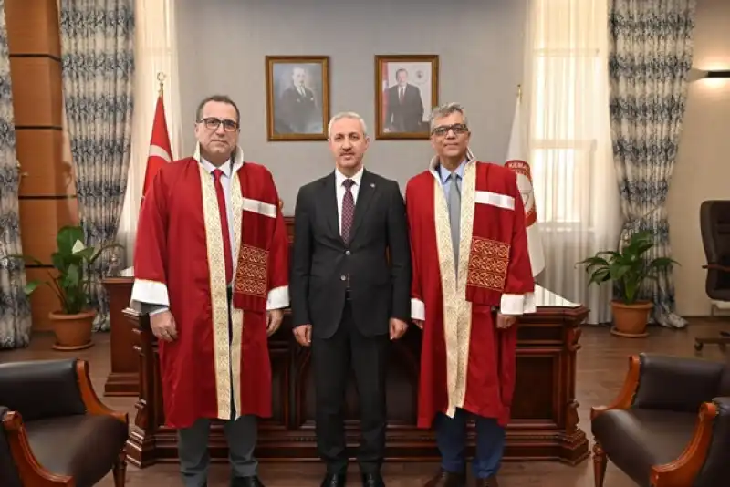 MKÜ İktisadi Ve İdari Bilimler Fakültesi Dekanlık Devir Teslim Töreni