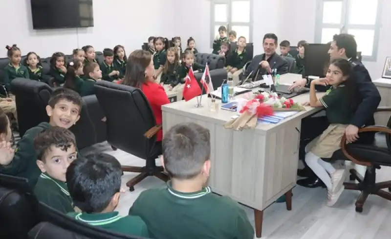 Belen’de öğrencilerden İlçe Emniyet Müdürlüğüne Ziyaret