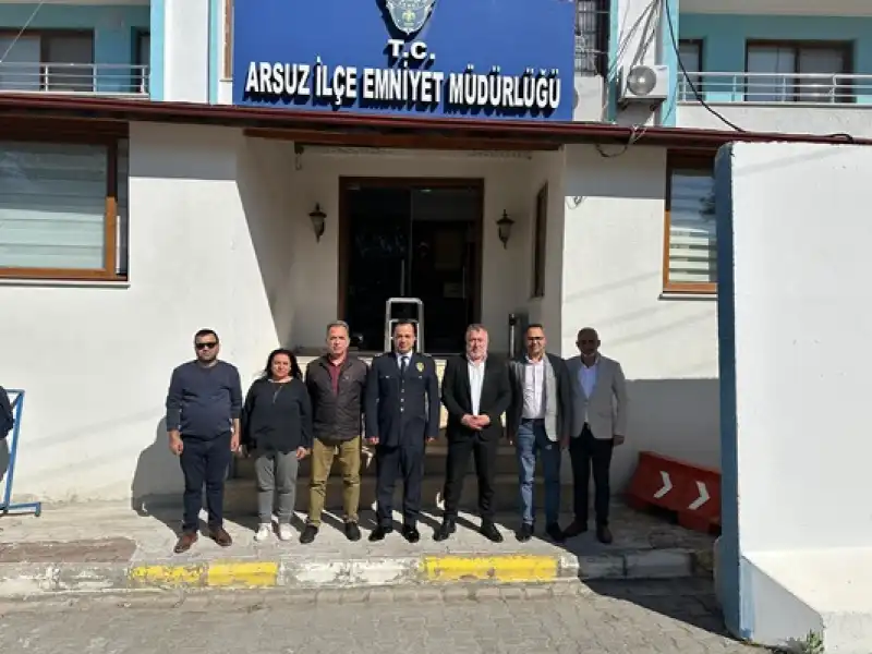 İskenderun Gazeteciler Cemiyeti'nden Arsuz Emniyet Müdürlüğü'ne Polis Haftası Ziyareti