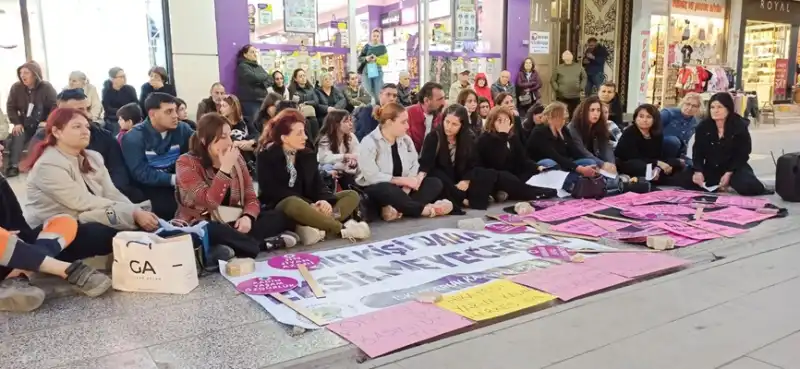Kadınlar, ‘Şiddete Karşı Artık Yeter!’ Diye Haykırdı!