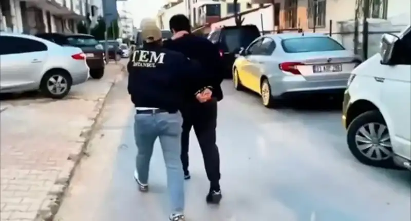 Terör Örgütü Operasyonlarında 89 Şüpheli Yakalandı 