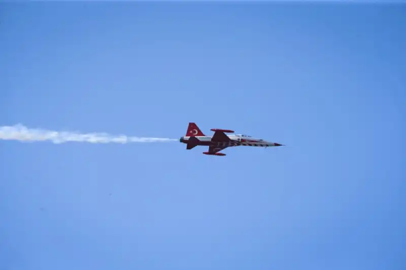 Türk Yıldızları, İskenderun Semalarında çevre Tanıma Uçuşu Yaptı