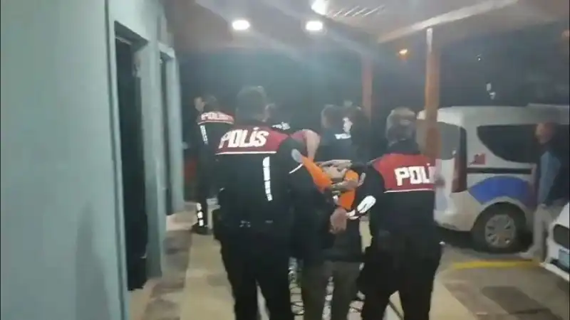 Yunusların Uyuşturucu Ve Silah Operasyonu