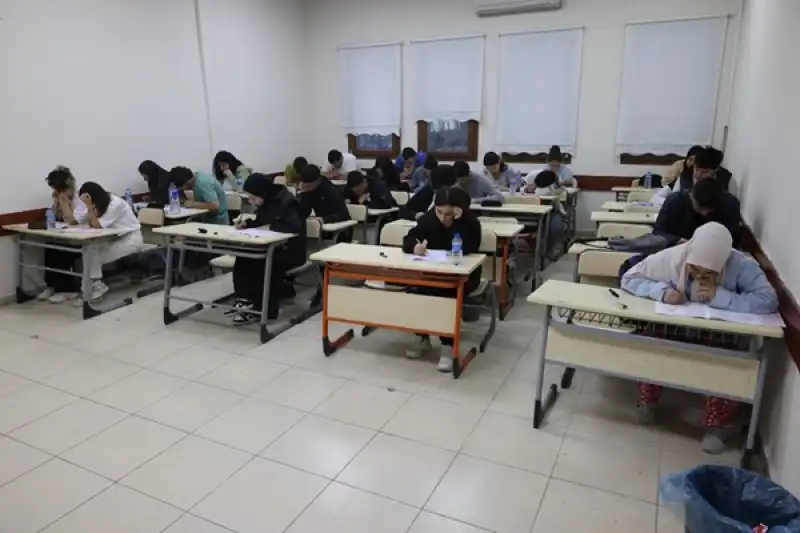HBB’den Eğitime Güçlü Destek Hatay’ın Evlatlarına Değer