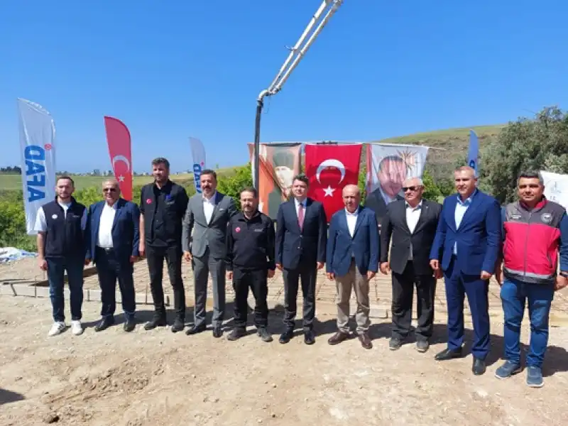 Hayvancılık Yapan Çiftçinin Yıkılan Ahırlarının İnşasına Arsuz'dan Başlandı 