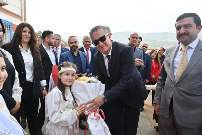 Belen'de 23 Nisan, Şölen Havasında Kutlandı 