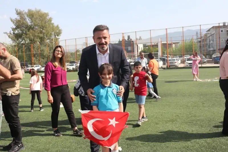 Hatay’da çocuklar Için Uçurtma şenliği Düzenlendi