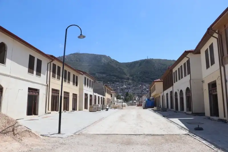 Hatay'da Ticaret Modern Mimariyle Yapılan Iş Yerleriyle Yeniden Canlanacak