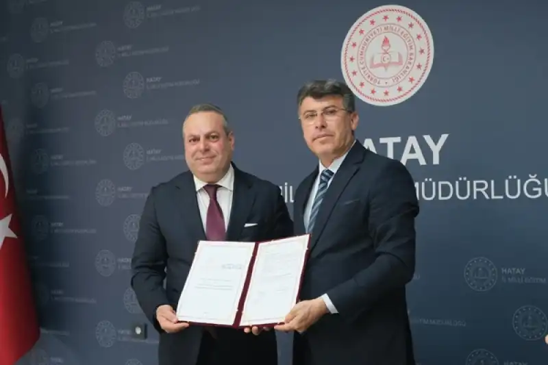Hatay'da Robotik Yarışmasına Katılacak öğrencilere Eğitim Desteği