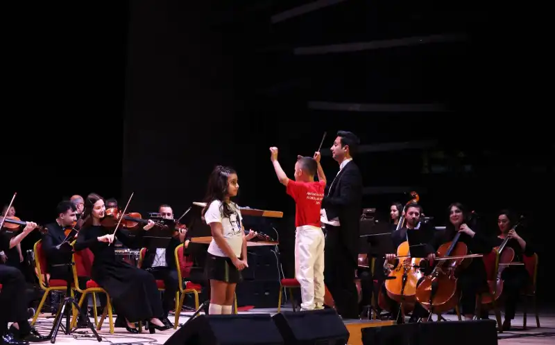 Hatay Filarmoni Orkestrası'ndan 