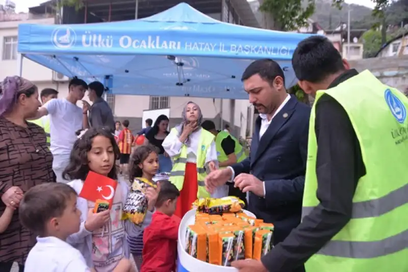 Ülkü Ocakları Hatay İl Başkanlığı’ndan 23 Nisan Coşkusu