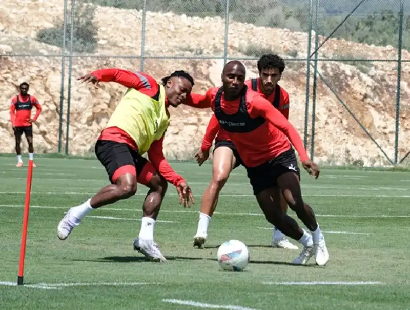 Hatayspor, Onurlu Performans Peşinde!