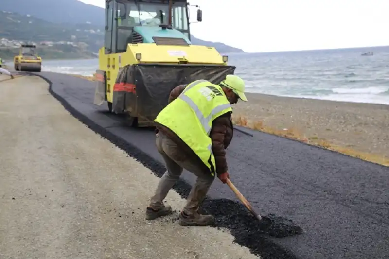 Arsuz Konacık M Arsuz Konacık Mahallesine 3 Km Beton Asfalt  Ahallesine 3 Km Beton Asfalt 